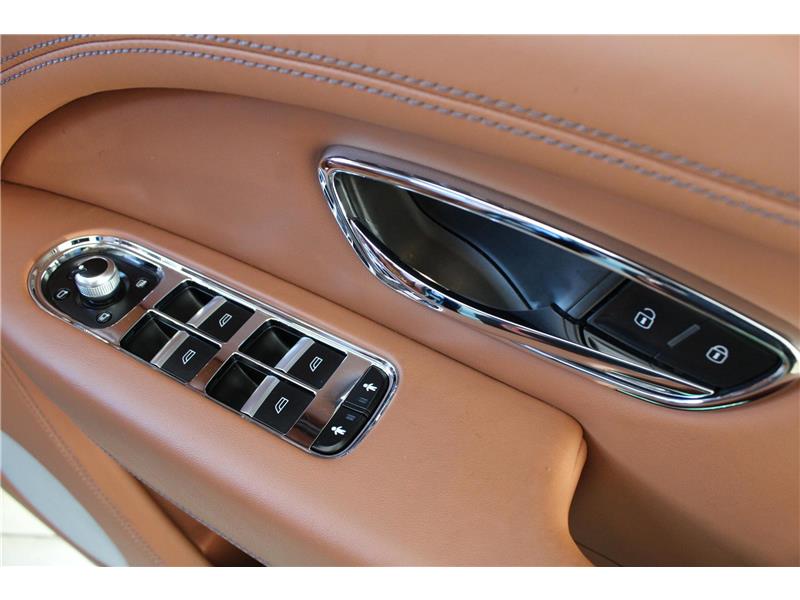 2021 Bentley Bentayga V6 Hybrid