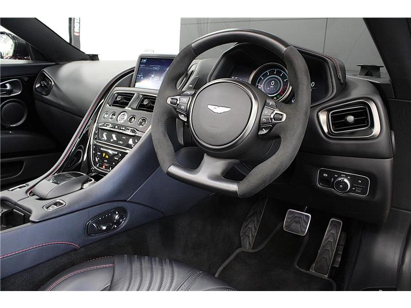 2023 Aston Martin DB11 V8 Volante