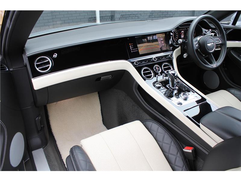 2022 Bentley Continental GT V8