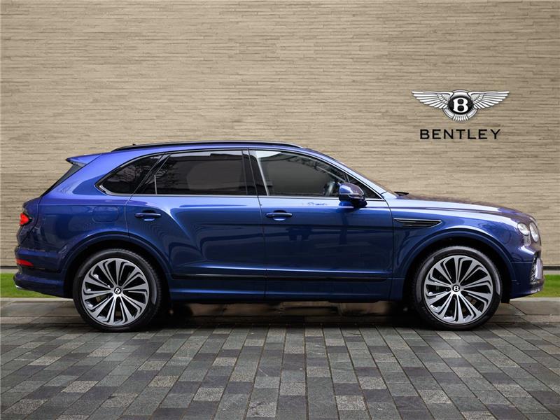2022 Bentley Bentayga V6 Hybrid