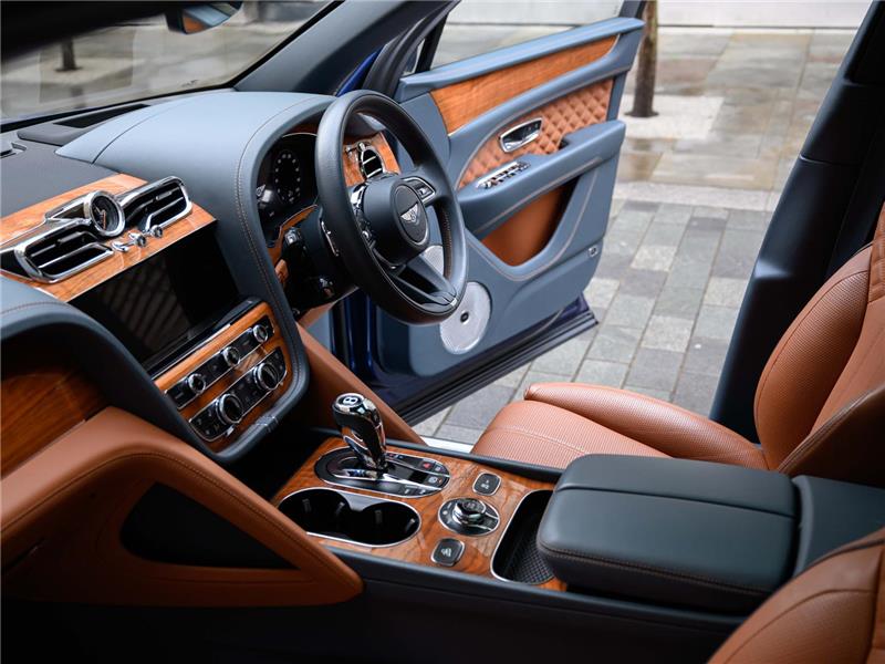 2022 Bentley Bentayga V6 Hybrid