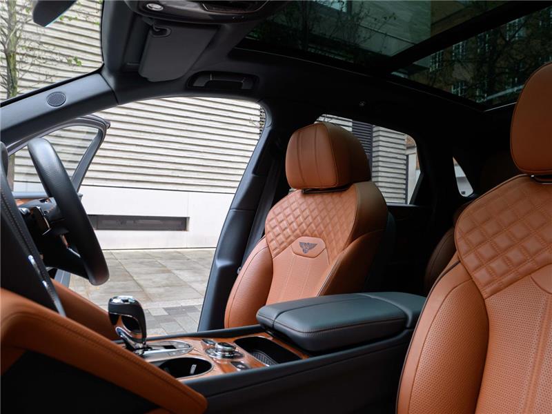 2022 Bentley Bentayga V6 Hybrid