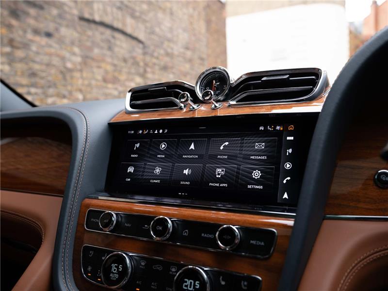 2022 Bentley Bentayga V6 Hybrid