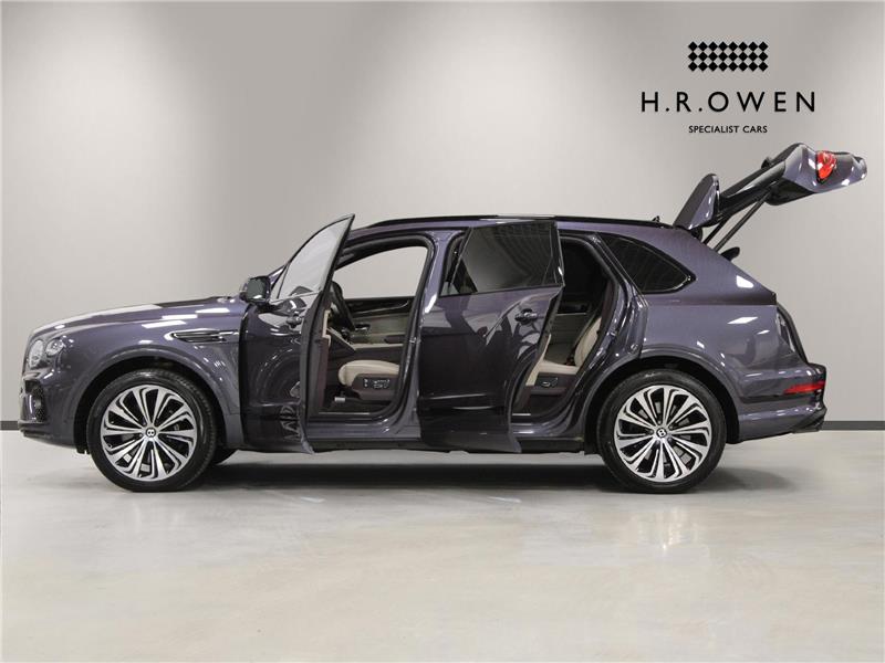 2022 Bentley Bentayga EWB Azure