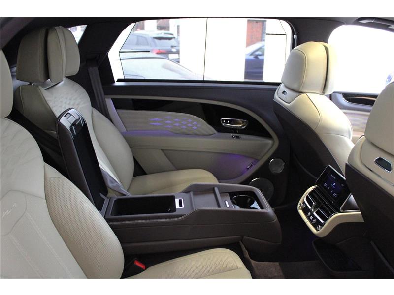 2022 Bentley Bentayga EWB Azure