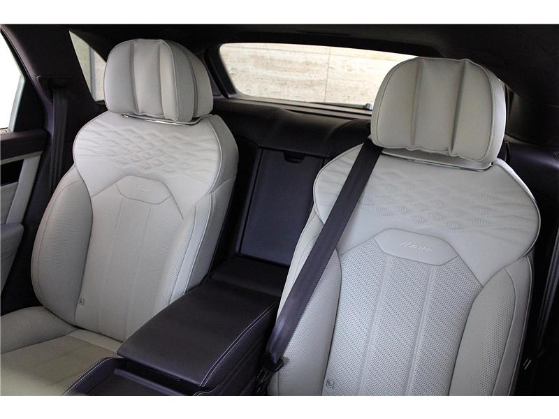 2022 Bentley Bentayga EWB Azure