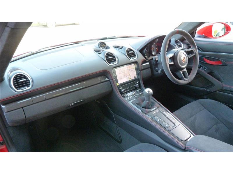 2020 Porsche 718 Cayman GT4