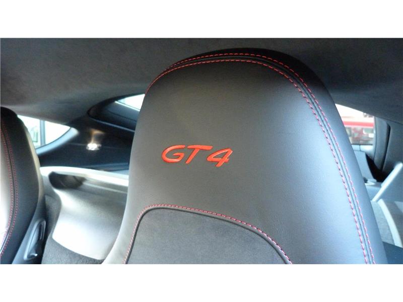 2020 Porsche 718 Cayman GT4