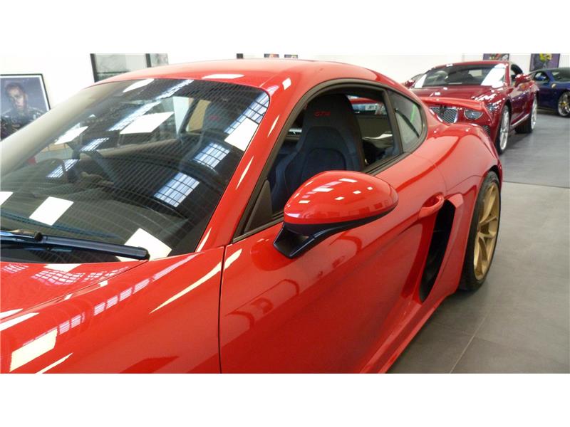 2020 Porsche 718 Cayman GT4