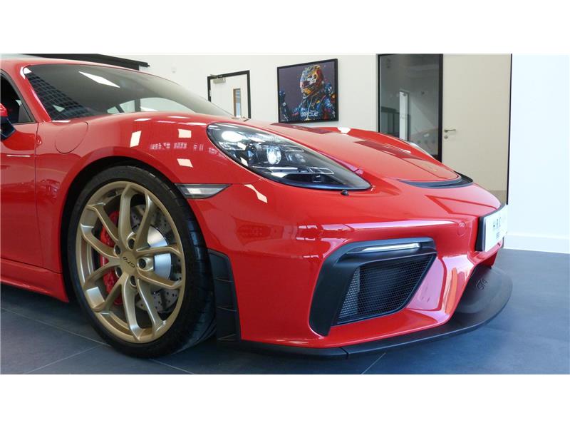 2020 Porsche 718 Cayman GT4