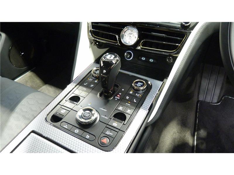2024 Bentley Flying Spur 4.0 V8 Ultra-Performance Mulliner STD