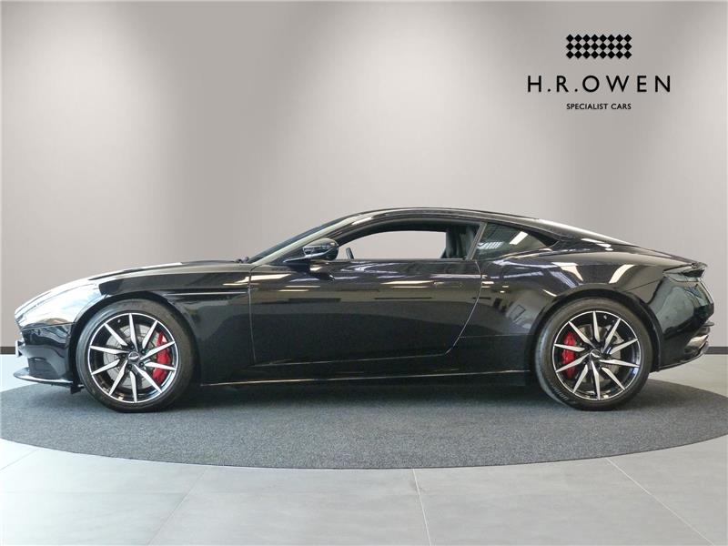 2021 Aston Martin DB11 V8