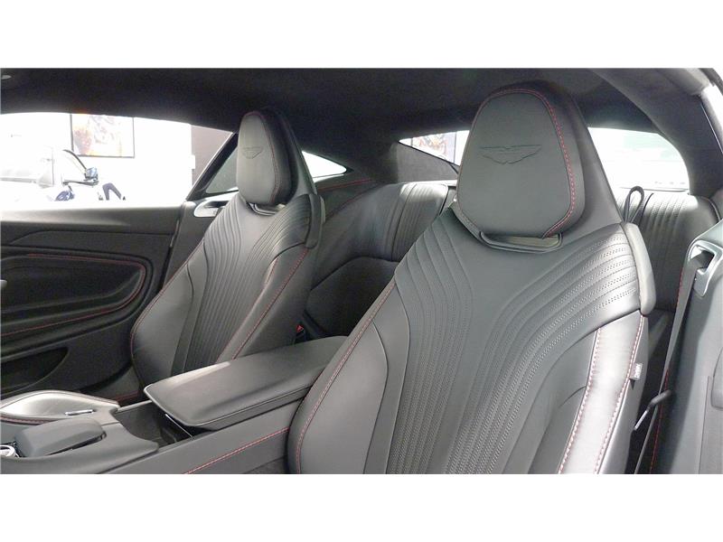 2021 Aston Martin DB11 V8