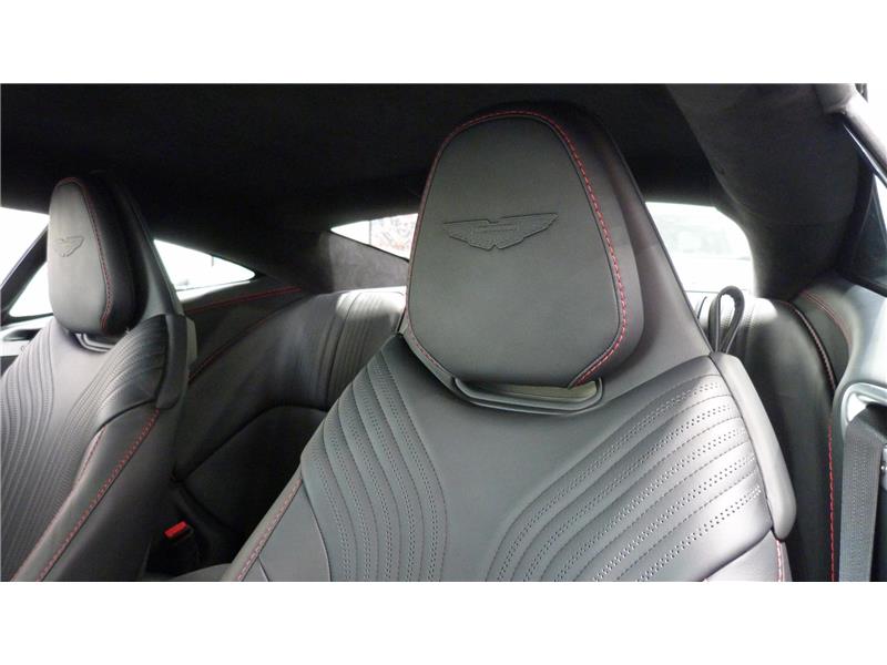 2021 Aston Martin DB11 V8