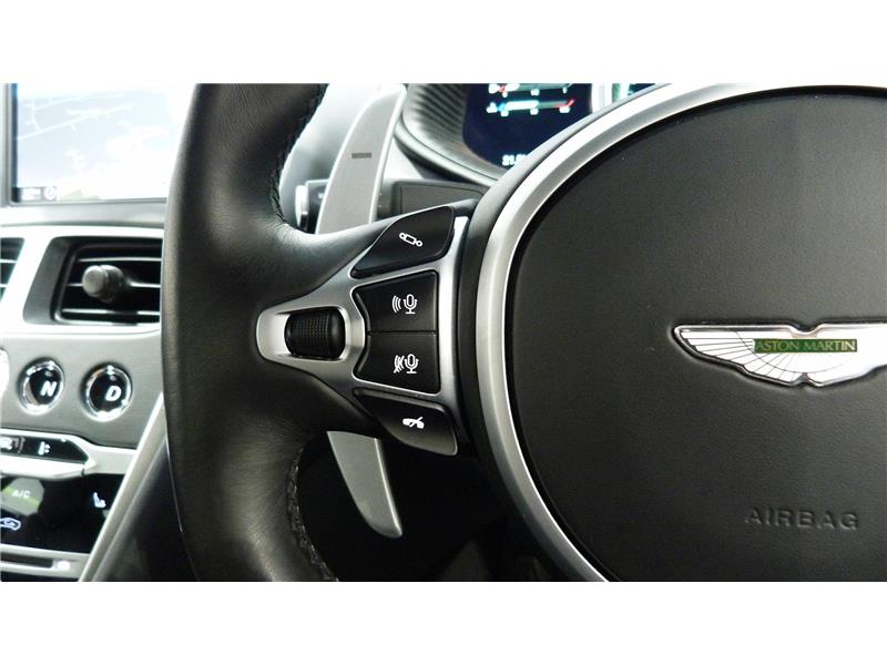 2021 Aston Martin DB11 V8