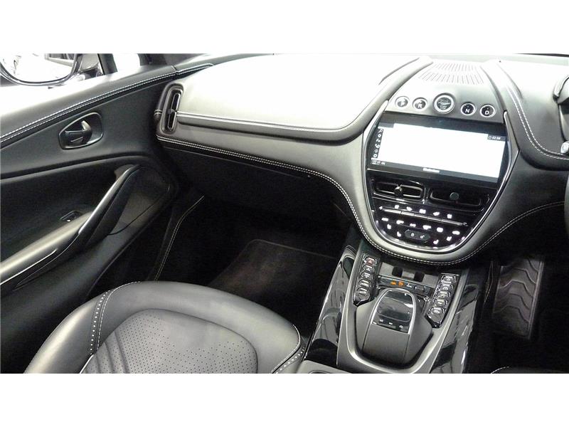 2021 Aston Martin DBX 4.0 V8 STD