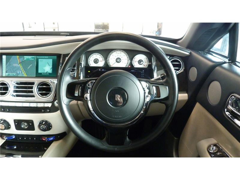 2015 Rolls-Royce Wraith 6.6 V12 STD