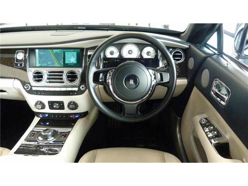 2015 Rolls-Royce Wraith 6.6 V12 STD