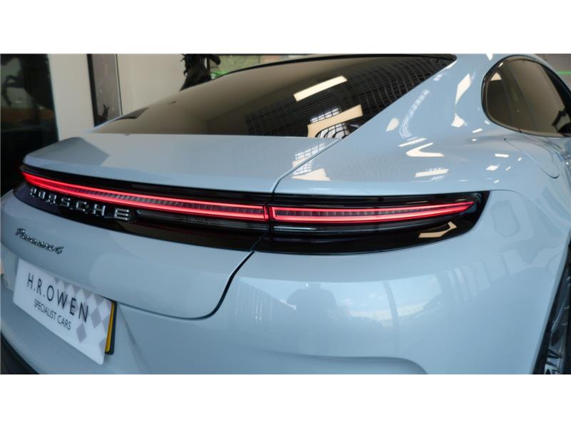 2025 Porsche Panamera 2.9 V6 4 E-Hybrid