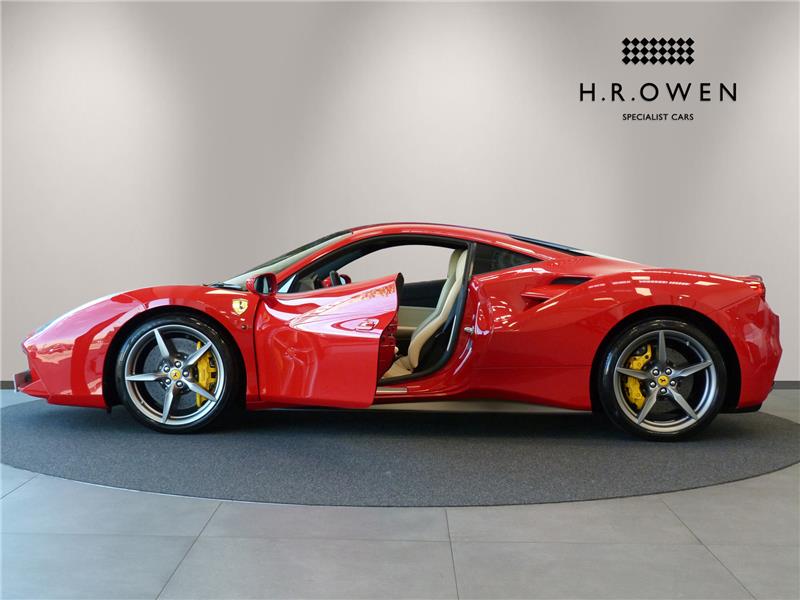 2018 Ferrari 488 3.9 T V8 GTB