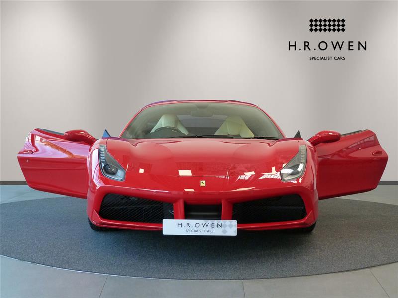 2018 Ferrari 488 3.9 T V8 GTB