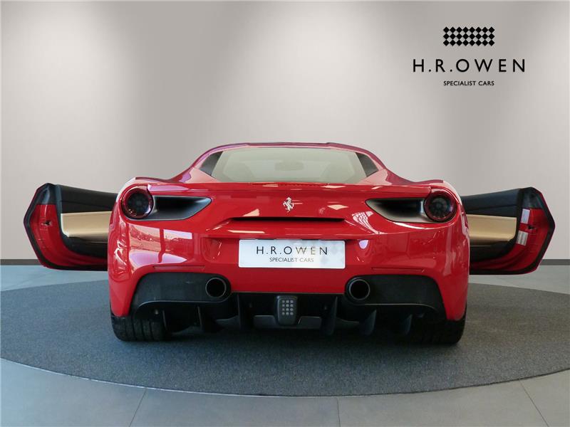 2018 Ferrari 488 3.9 T V8 GTB