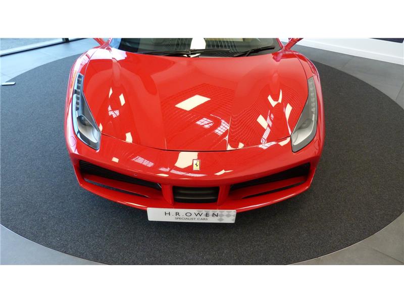 2018 Ferrari 488 3.9 T V8 GTB