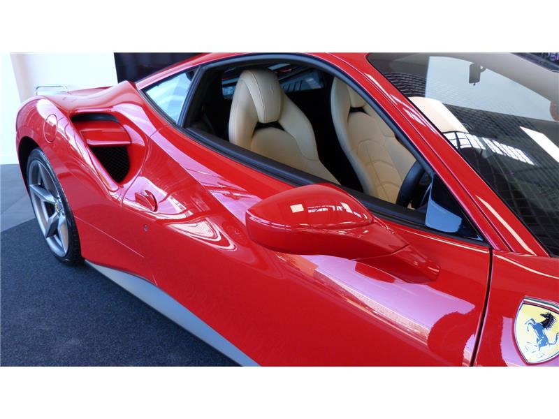 2018 Ferrari 488 3.9 T V8 GTB