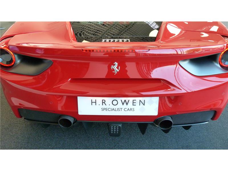 2018 Ferrari 488 3.9 T V8 GTB