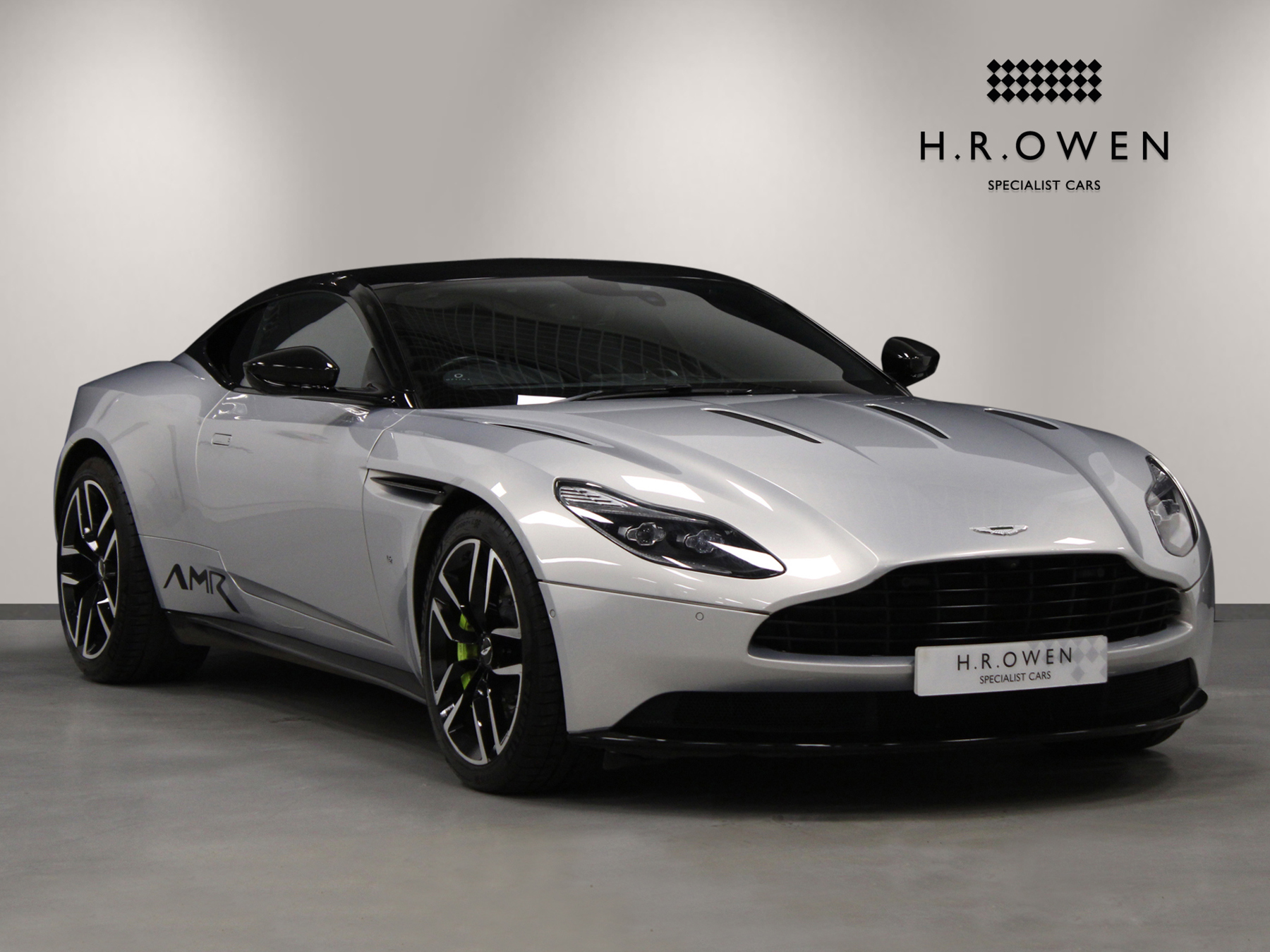 2017 ASTON MARTIN DB11