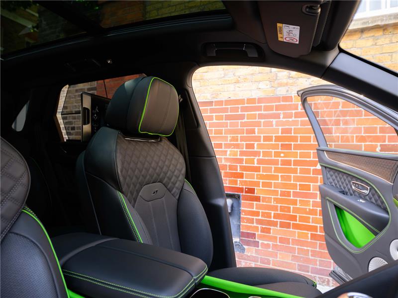 2024 Bentley Bentayga S Black Edition