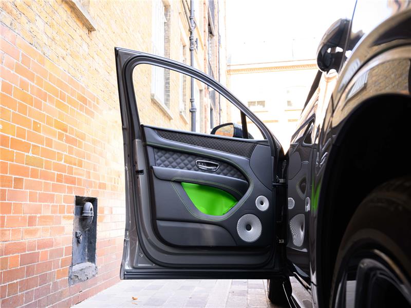 2024 Bentley Bentayga S Black Edition