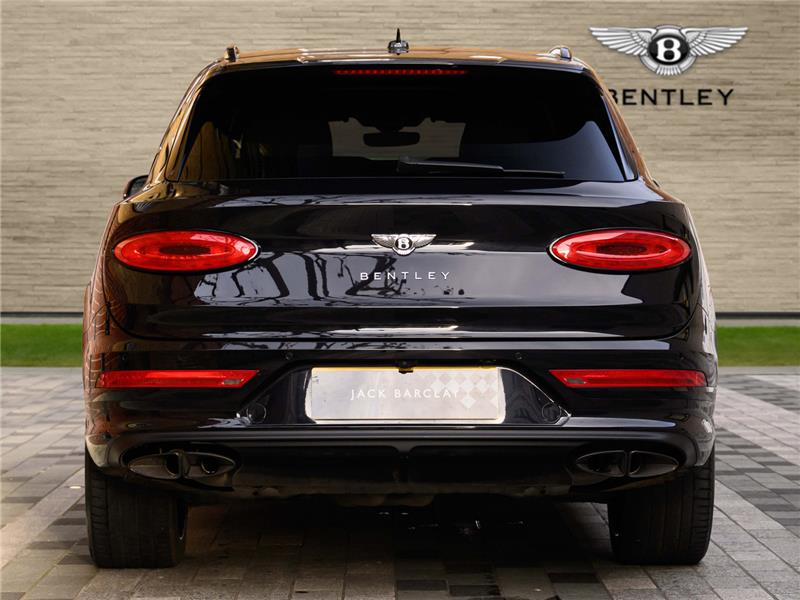 2024 Bentley Bentayga V8 Azure EWB First Edition