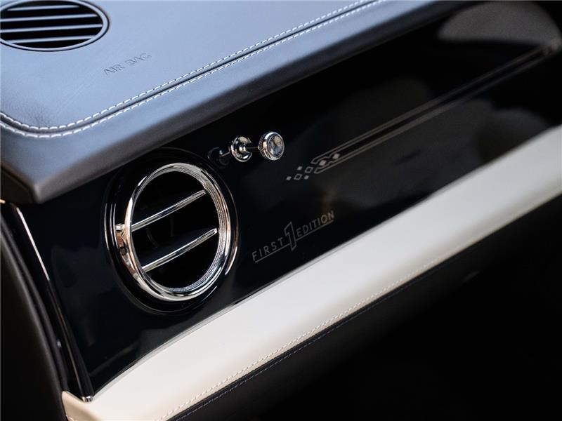 2024 Bentley Bentayga V8 Azure EWB First Edition