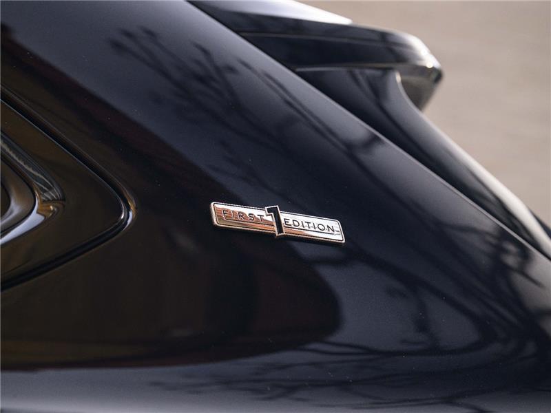 2024 Bentley Bentayga V8 Azure EWB First Edition