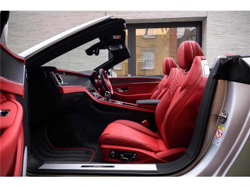 2025 Bentley Continental 4.0 V8 Ultra-Performance GTC Speed
