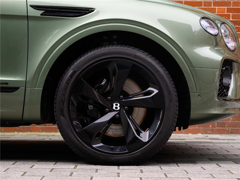 2023 Bentley Bentayga V8 Azure