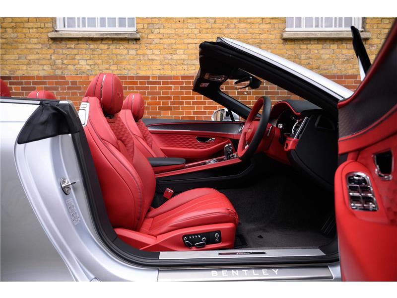 2025 Bentley Continental 4.0 V8 Ultra-Performance GTC Speed