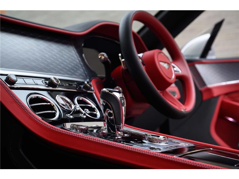 2025 Bentley Continental 4.0 V8 Ultra-Performance GTC Speed