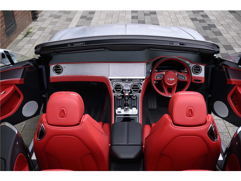 2025 Bentley Continental 4.0 V8 Ultra-Performance GTC Speed