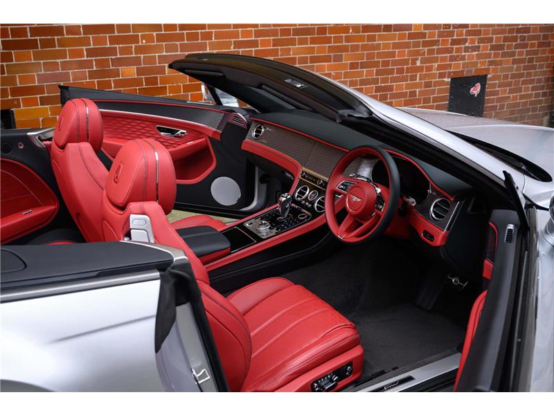 2025 Bentley Continental 4.0 V8 Ultra-Performance GTC Speed