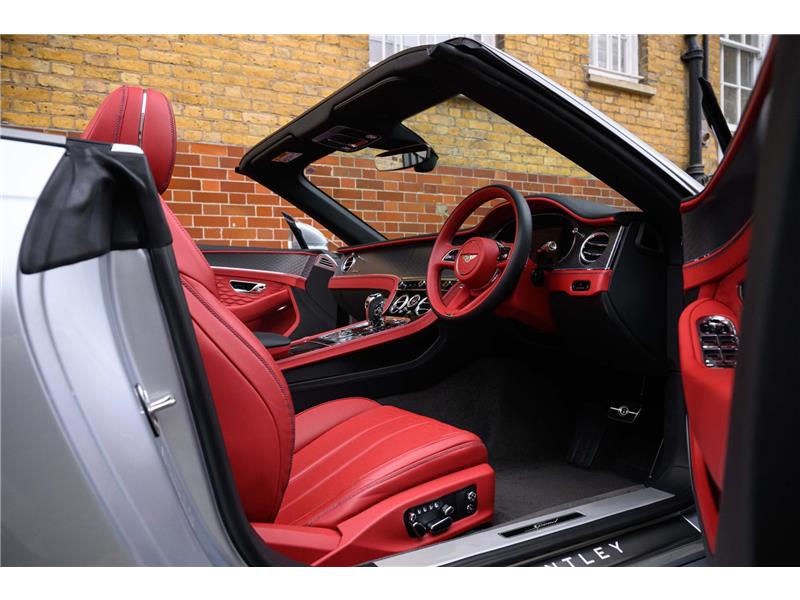 2025 Bentley Continental 4.0 V8 Ultra-Performance GTC Speed