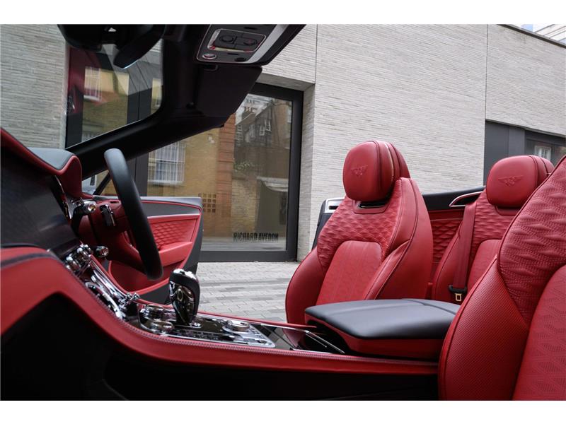 2025 Bentley Continental 4.0 V8 Ultra-Performance GTC Speed
