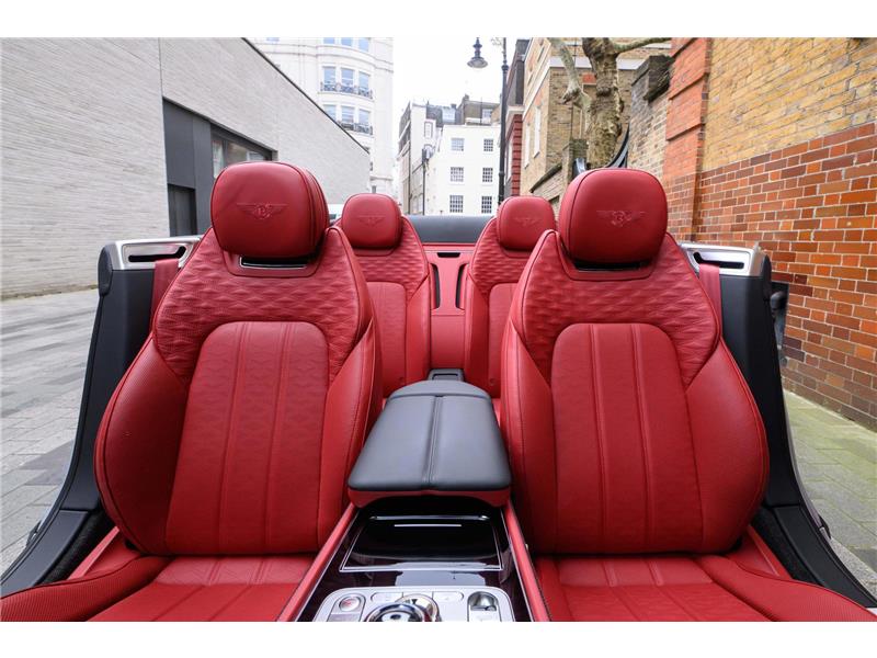 2025 Bentley Continental 4.0 V8 Ultra-Performance GTC Speed
