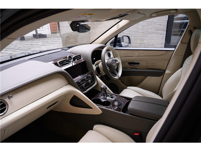 2023 Bentley Bentayga EWB Azure First Edition