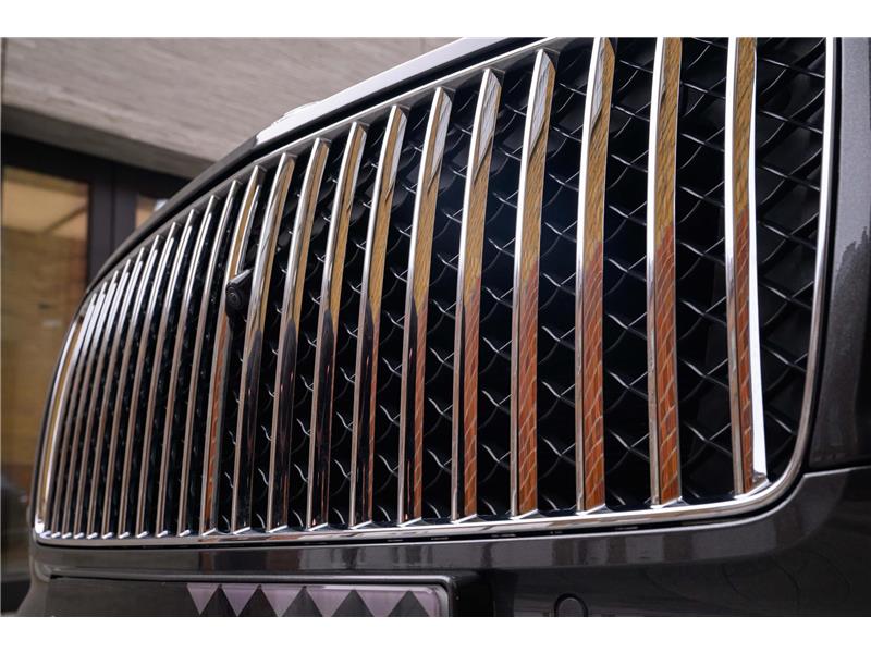 2023 Bentley Bentayga EWB Azure First Edition