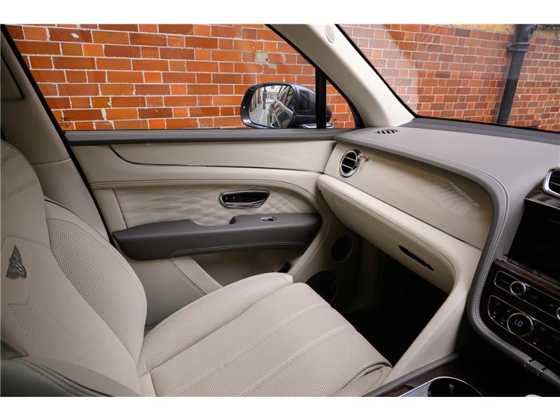 2023 Bentley Bentayga EWB Azure First Edition