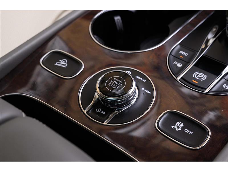 2023 Bentley Bentayga EWB Azure First Edition