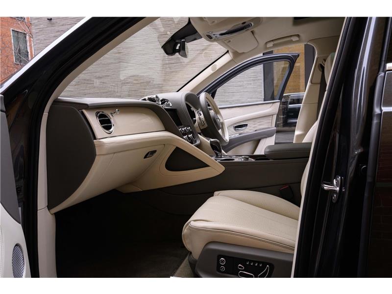 2023 Bentley Bentayga EWB Azure First Edition