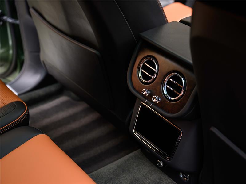 2023 Bentley Bentayga V8 Azure